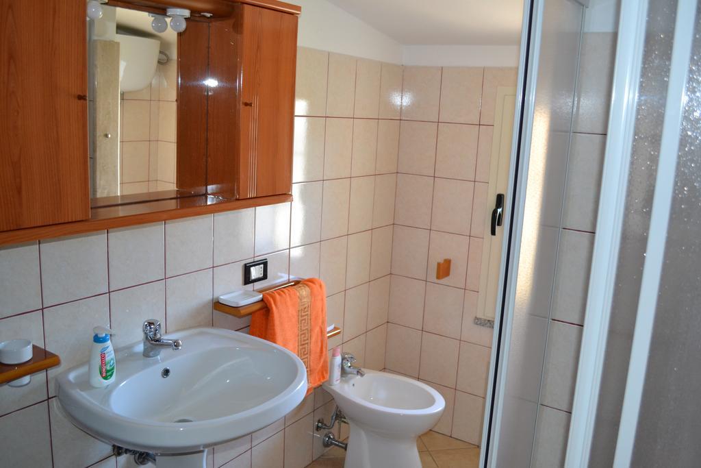 לוצוראי Marina'S Apartment Ogliastra חדר תמונה